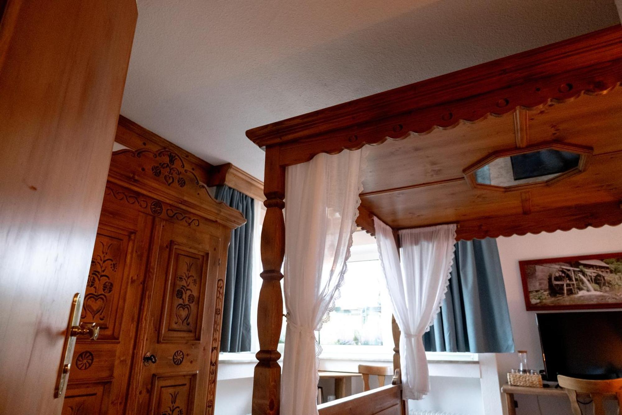 Hotel Zum See, Titisee Dış mekan fotoğraf