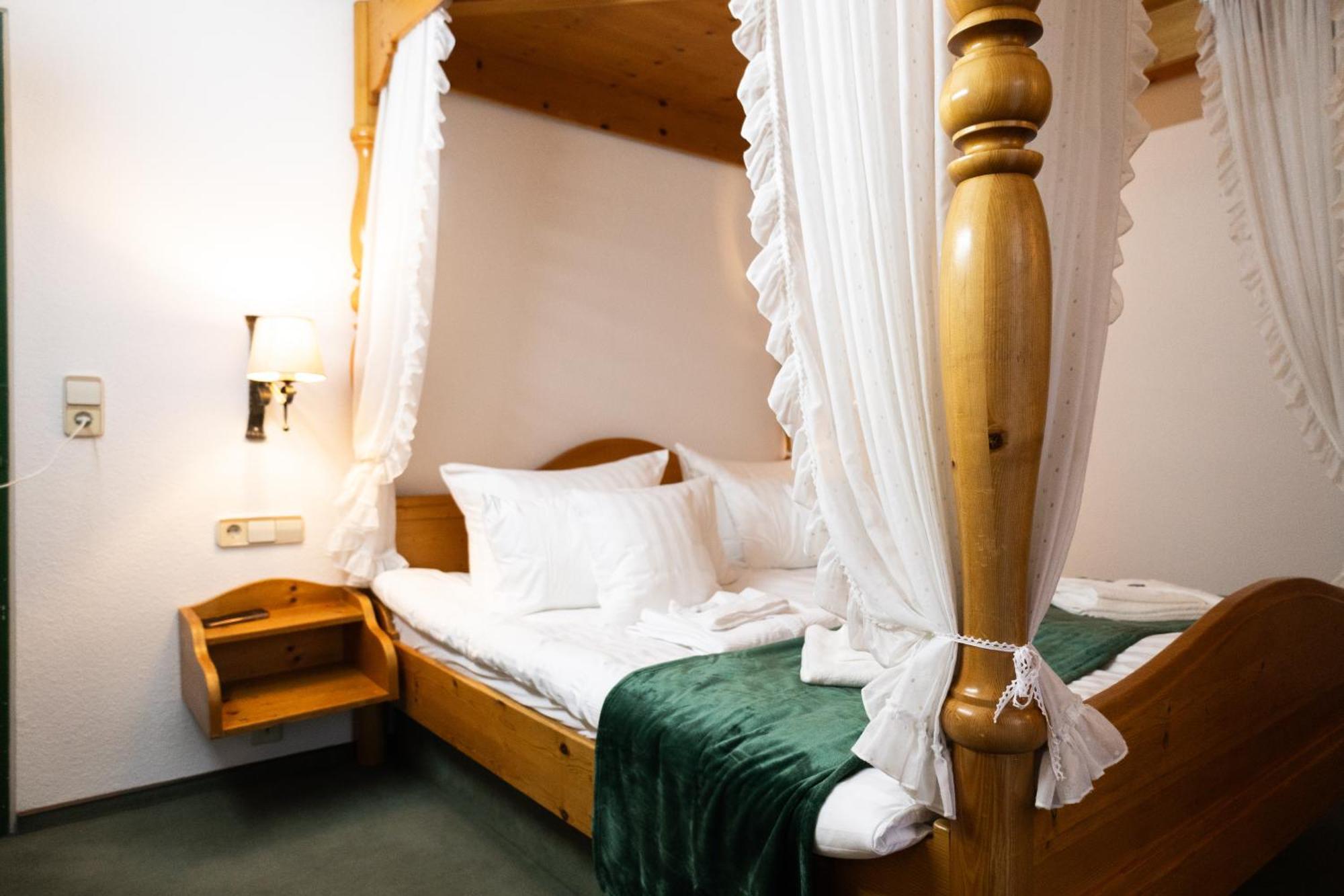 Hotel Zum See, Titisee Dış mekan fotoğraf