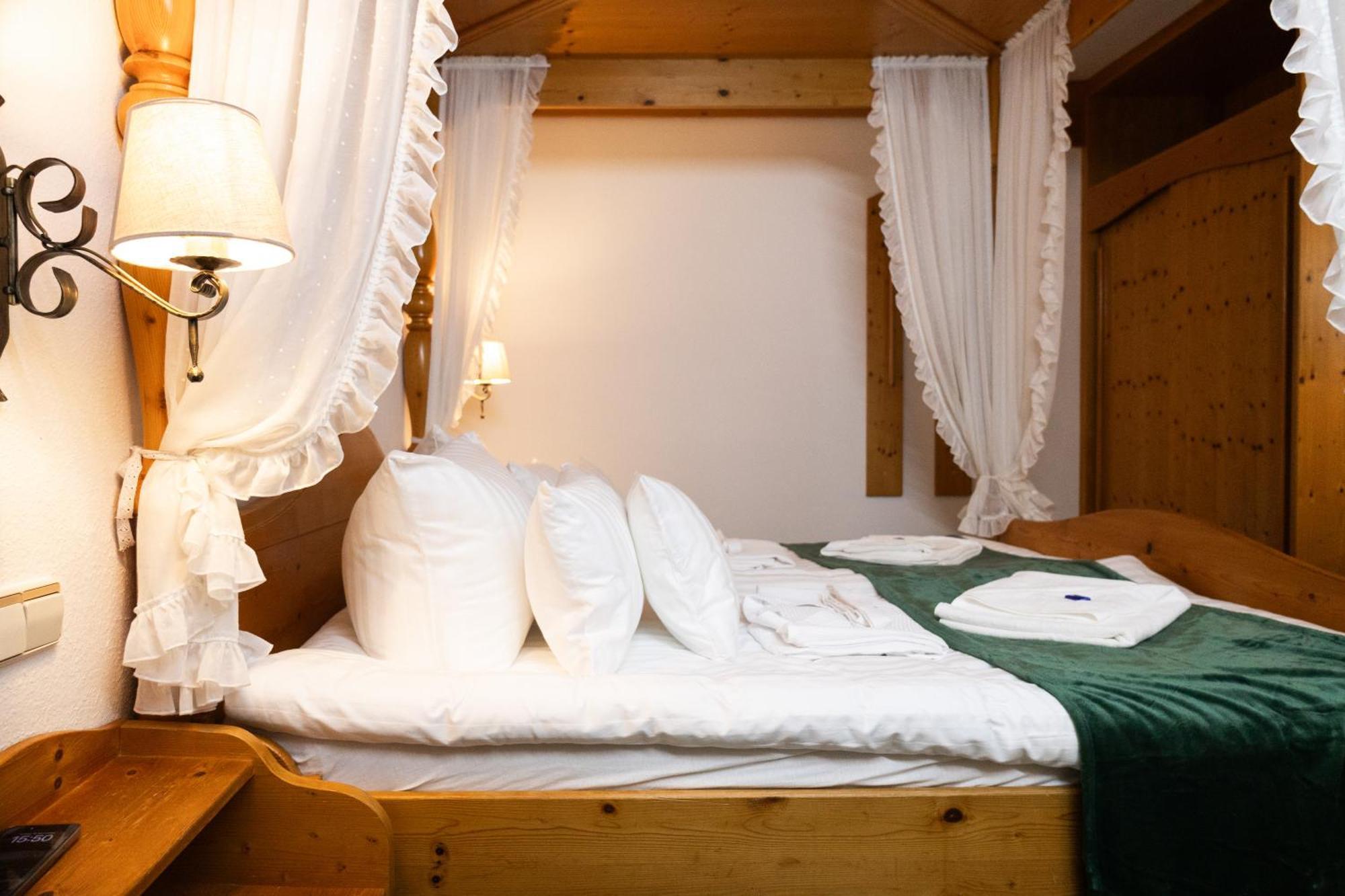 Hotel Zum See, Titisee Dış mekan fotoğraf