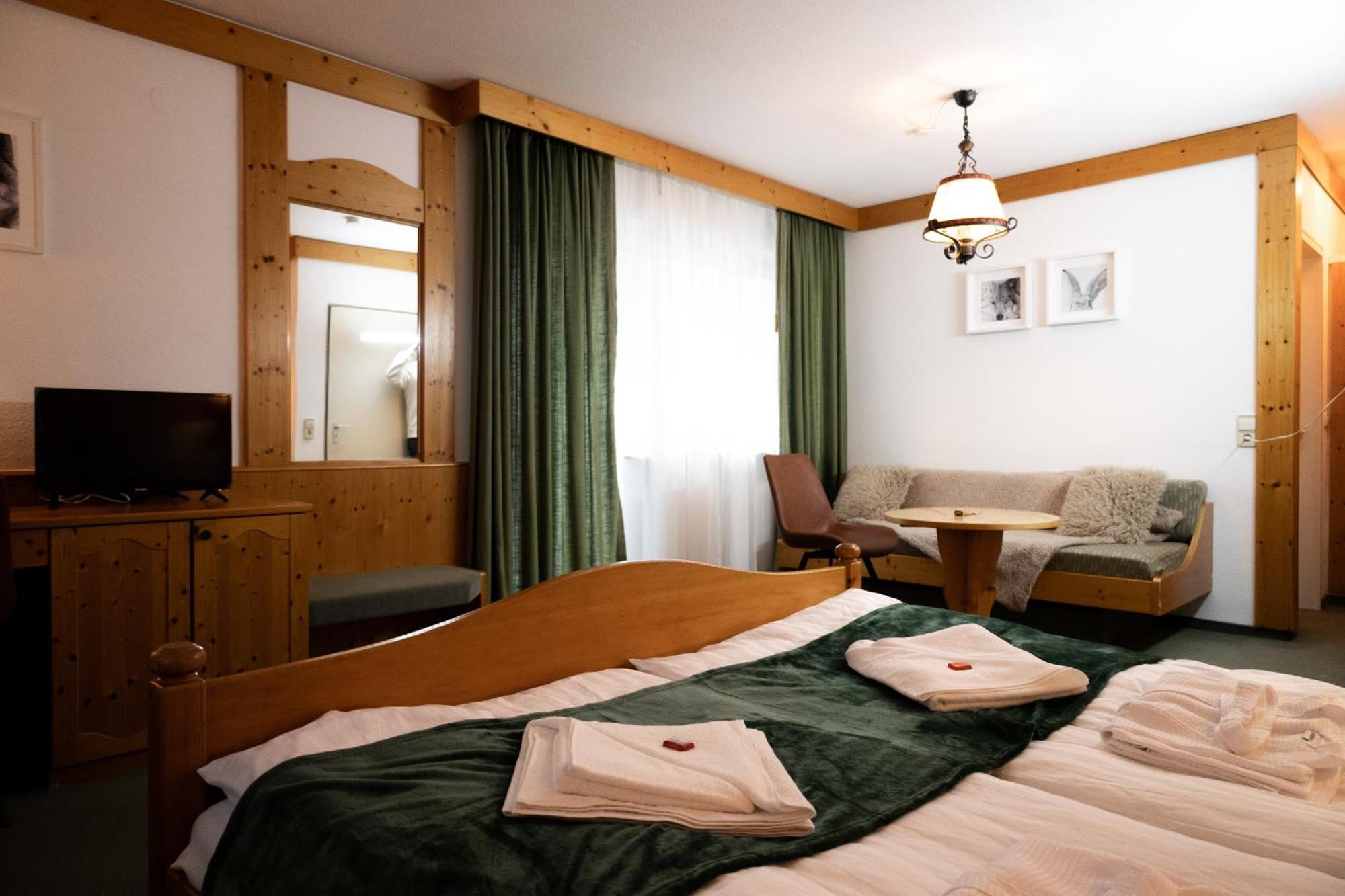Hotel Zum See, Titisee Dış mekan fotoğraf