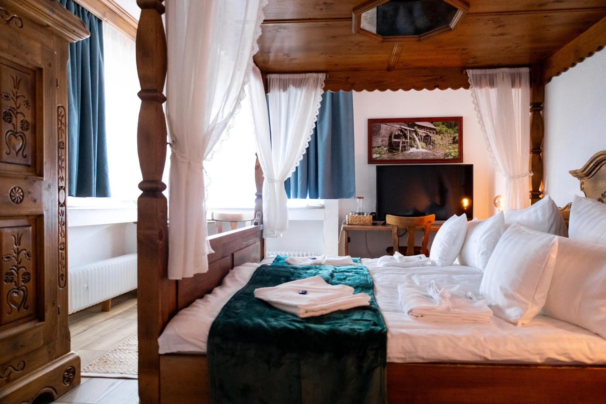 Hotel Zum See, Titisee Dış mekan fotoğraf