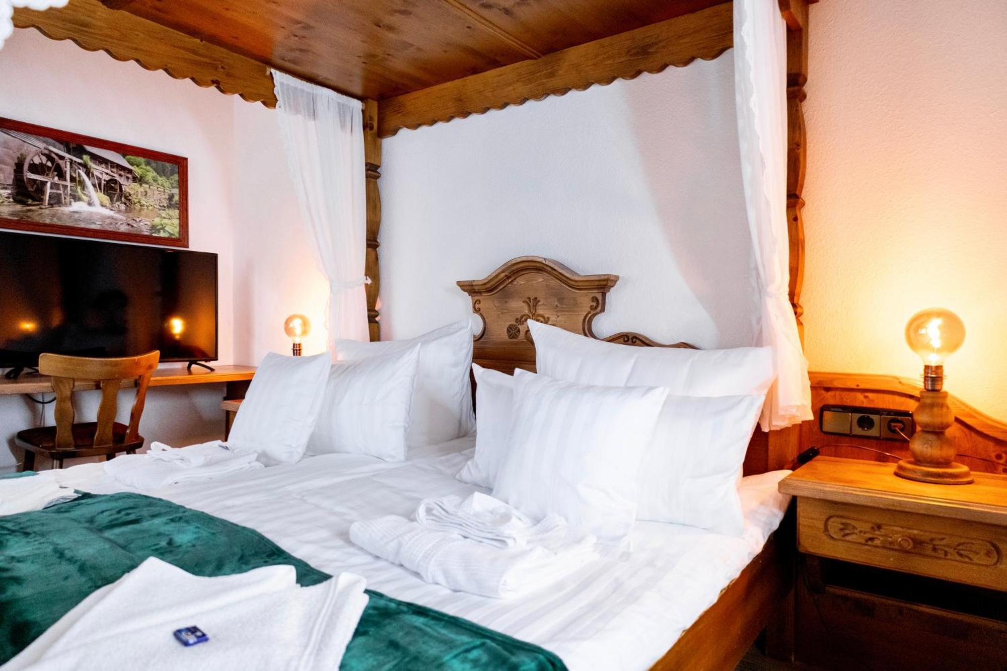 Hotel Zum See, Titisee Dış mekan fotoğraf