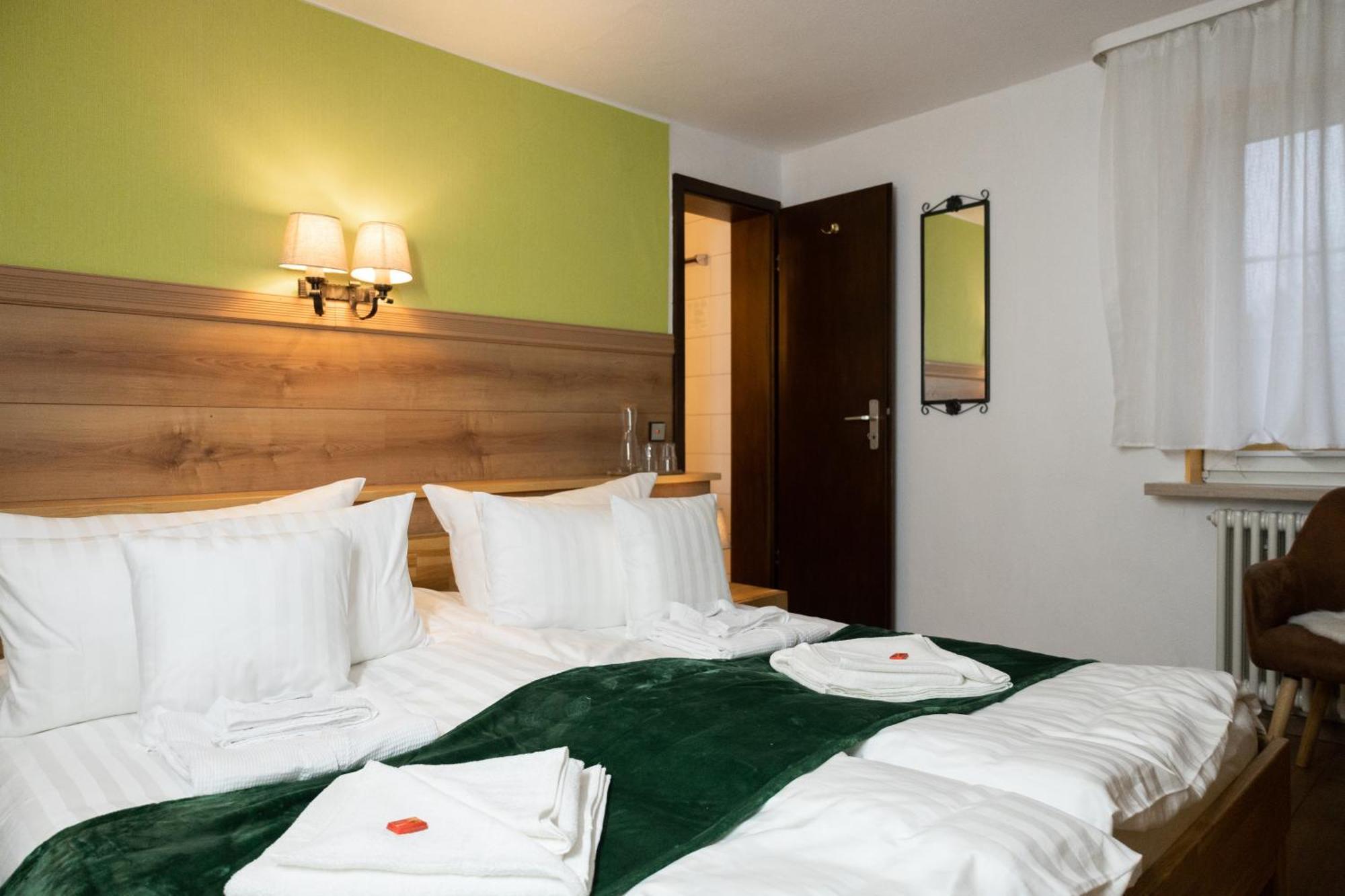 Hotel Zum See, Titisee Dış mekan fotoğraf